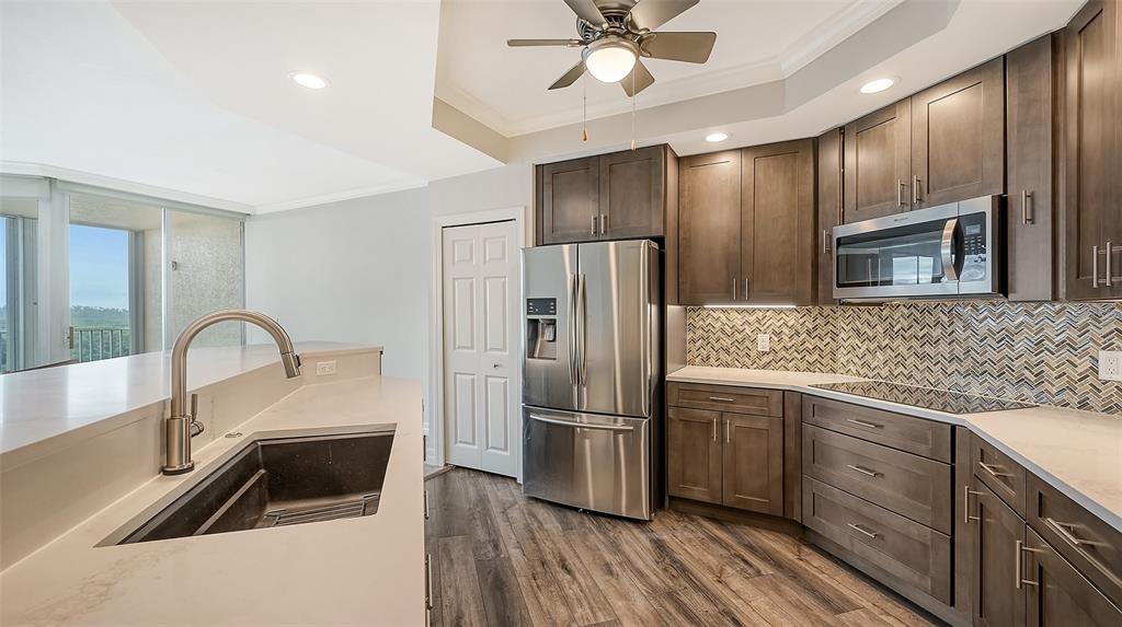 401 North Point Road, Unit 603 Osprey, FL 34229 - Photo 26 of 96