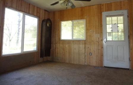 3745 Sugar Grove Valley Road Harriman, TN 37748 - Photo 3 of 6 LIVING ROOM