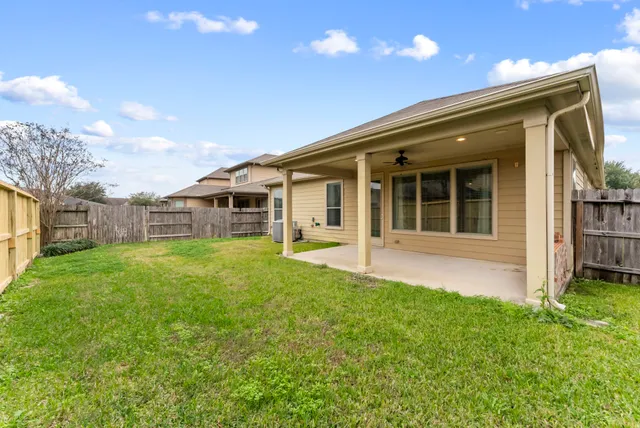 $325,000 | 15219 Sunlight Bay Court, Cypress, TX 77429