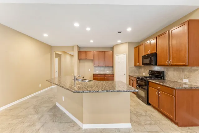 $325,000 | 15219 Sunlight Bay Court, Cypress, TX 77429