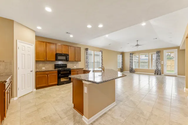 $325,000 | 15219 Sunlight Bay Court, Cypress, TX 77429