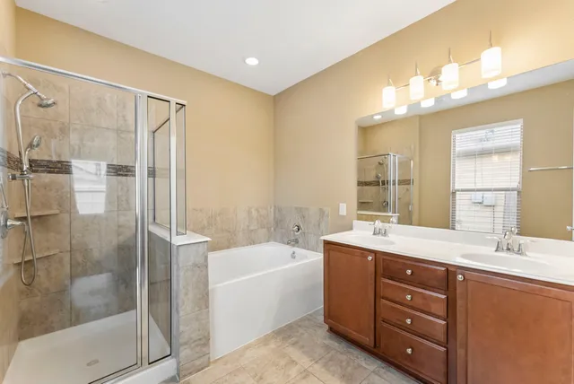 $325,000 | 15219 Sunlight Bay Court, Cypress, TX 77429