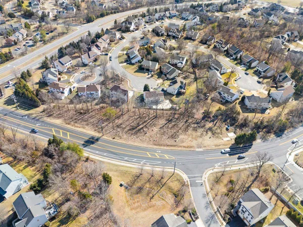 $1,011,126 | 20576 Ashburn Road, Ashburn, VA 20147