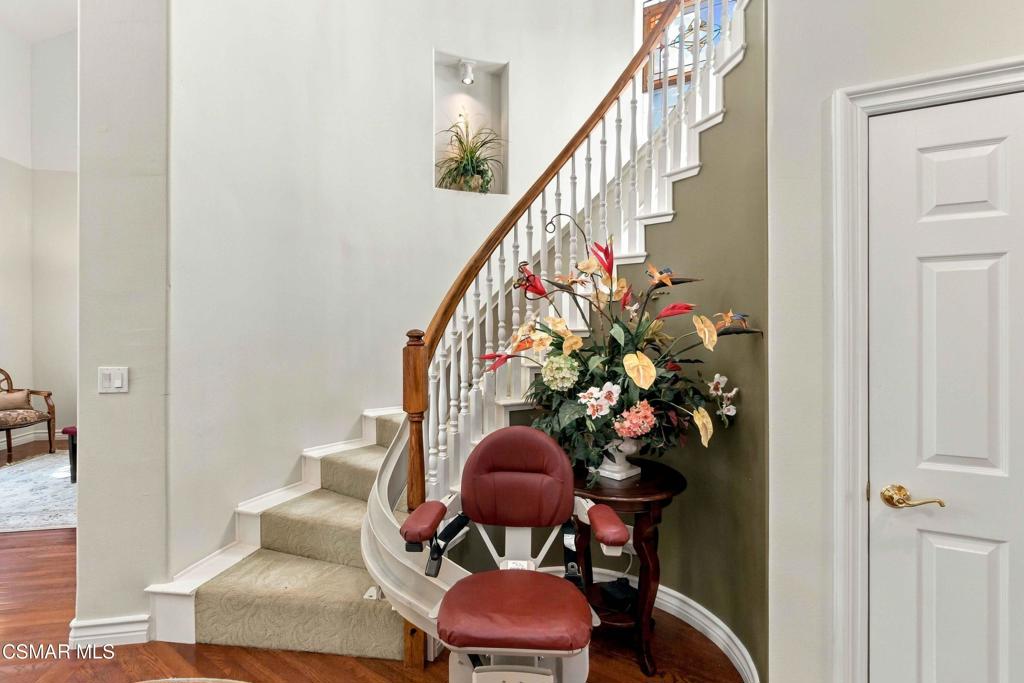 1351 Rainey Road Simi Valley, CA 93063 - Photo 16 of 65 Gallery Image 16