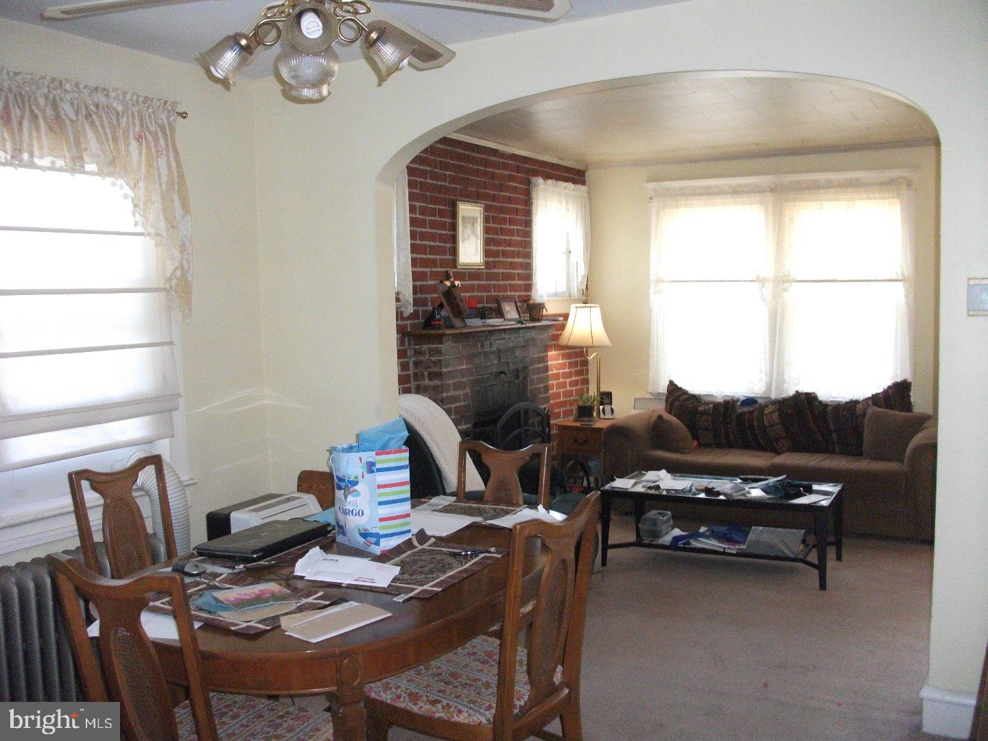 5317 Harding Road Pennsauken, NJ 08109 - Photo 4 of 19