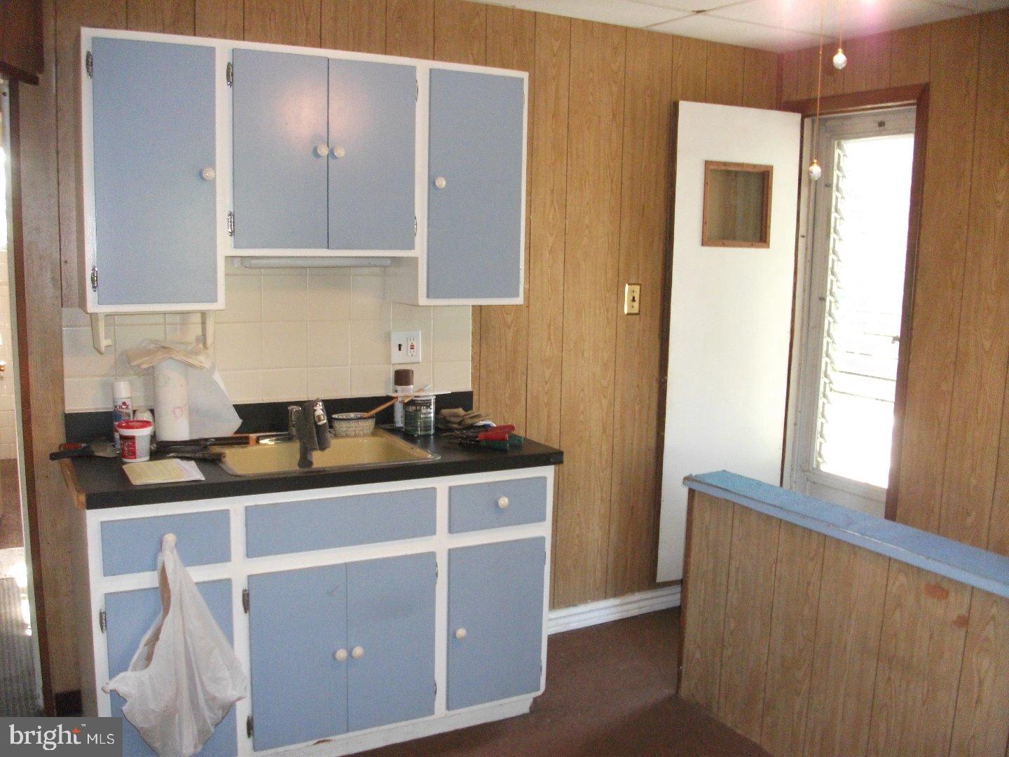 5317 Harding Road Pennsauken, NJ 08109 - Photo 9 of 19