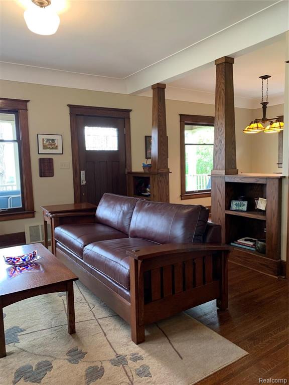 971 Runyon Road Rochester Hills, MI 48306 - Photo 16 of 41 Gallery Image 16