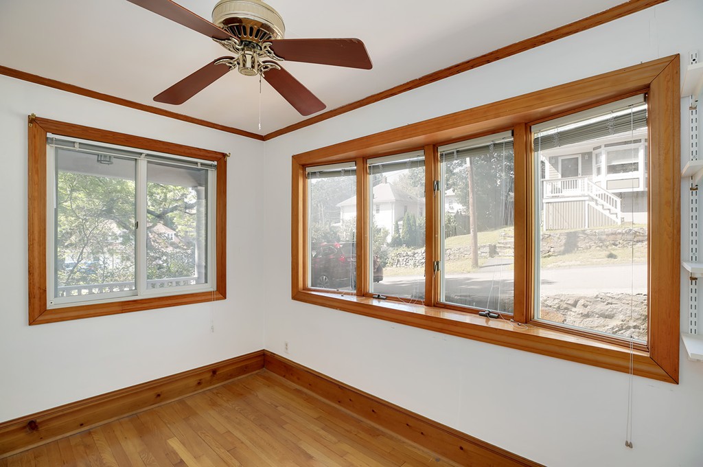 21 East Riverside Drive Dedham, MA 02026 - Photo 4 of 26 Gallery Image 4