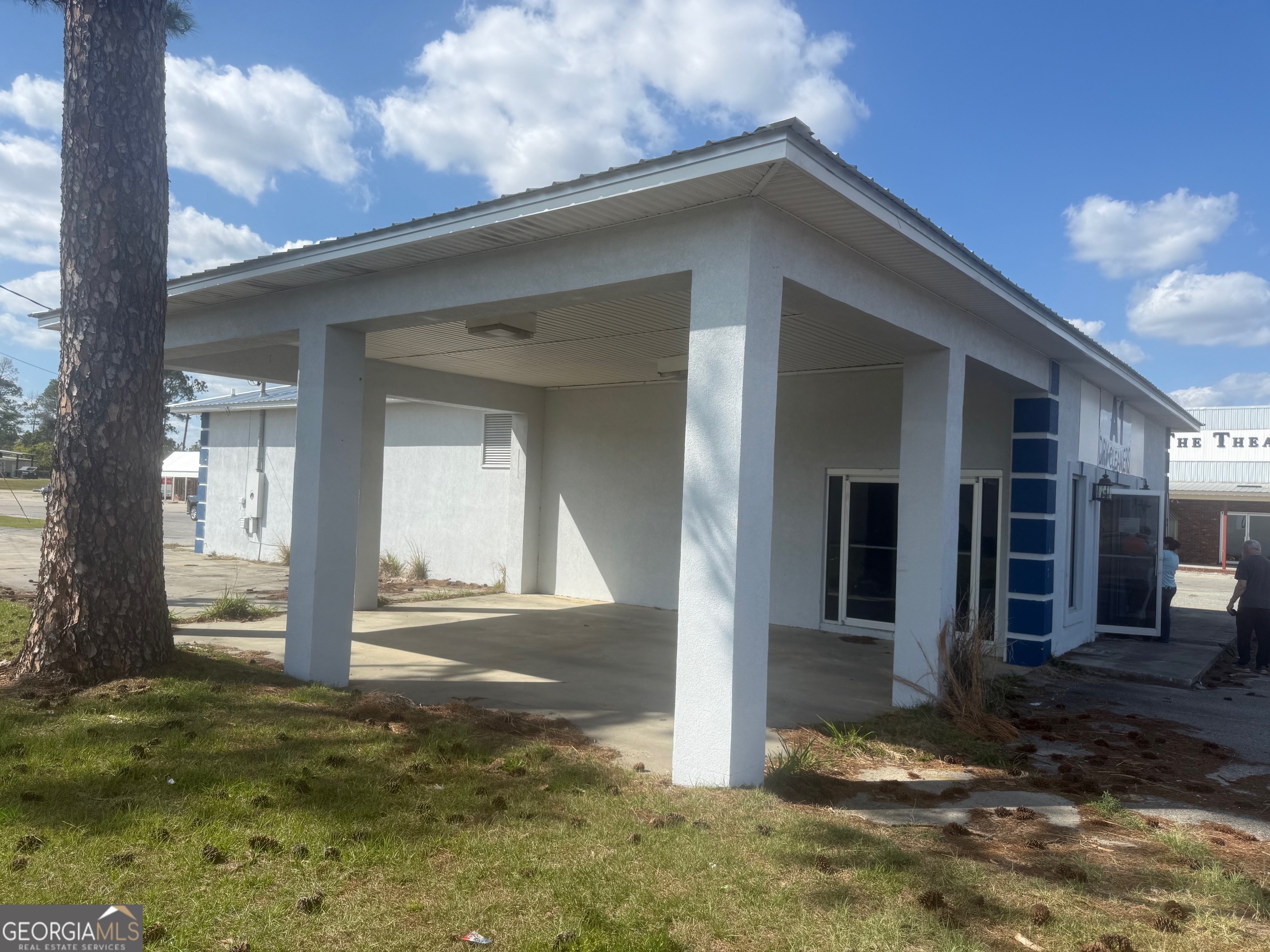 100 South Williams Street Hazlehurst, GA 31539 - Photo 2 of 7
