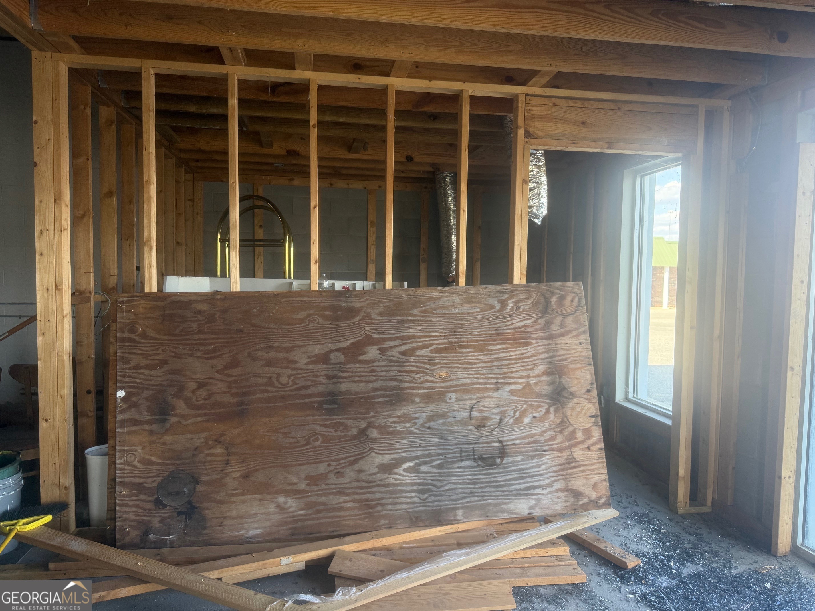 100 South Williams Street Hazlehurst, GA 31539 - Photo 6 of 7 interior