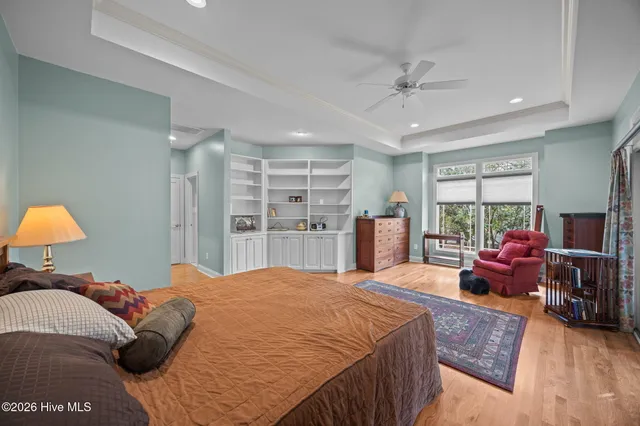 $725,000 | 309 Neuse Drive, Chocowinity, NC 27817