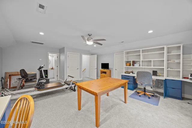 $725,000 | 309 Neuse Drive, Chocowinity, NC 27817