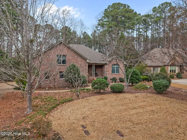 $725,000 | 309 Neuse Drive, Chocowinity, NC 27817