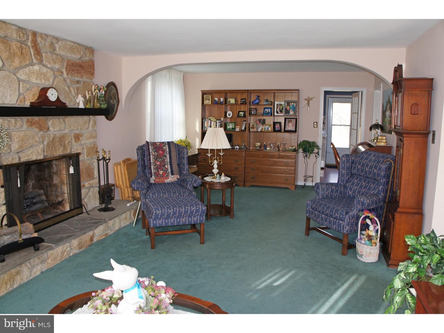 121 Fairhill Road Morton, PA 19070 - Photo 7 of 22 Dining Room