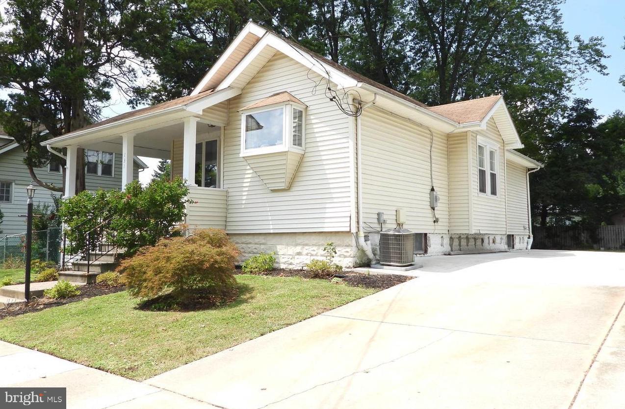 131 Princeton Road Audubon, NJ 08106 - Photo 3 of 32 Side view