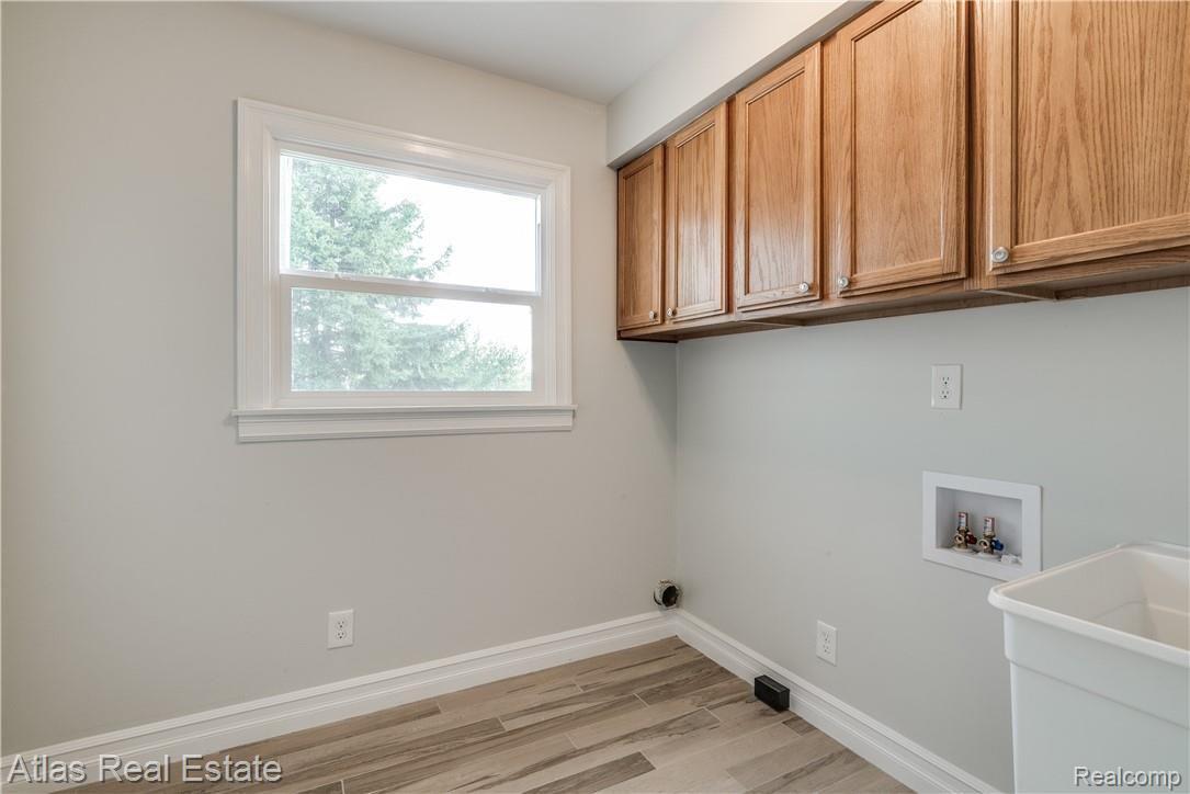 11022 Hegel Road Goodrich, MI 48438 - Photo 46 of 78 Interiors (22 of 55).jpg