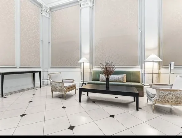 $3,800 | 21 Beacon Street, Unit 11A, Boston, MA 02108