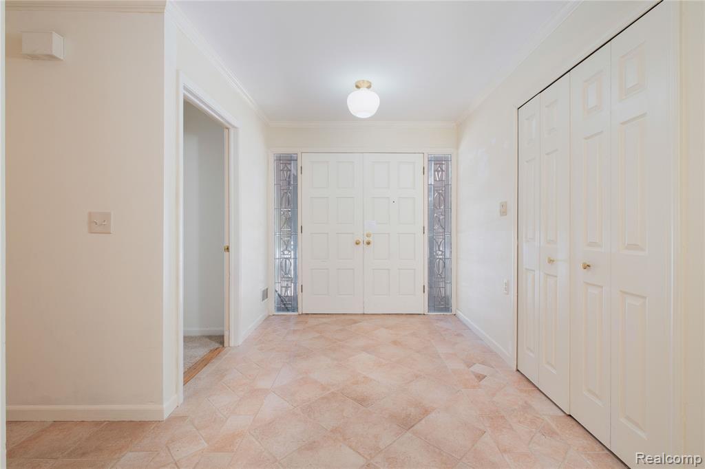 11050 Wealthy Lane Romeo, MI 48065 - Photo 6 of 53