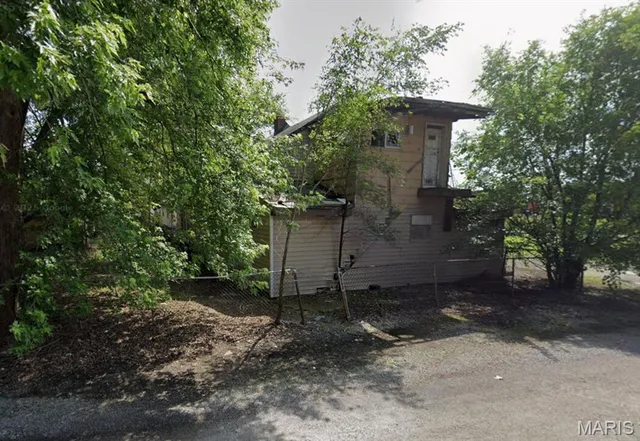 $12,000 | 1444 North Main Street, Dupo, IL 62239