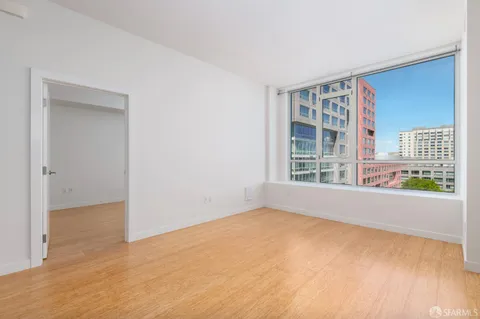 $809,000 | 300 Berry Street, Unit 907, San Francisco, CA 94158