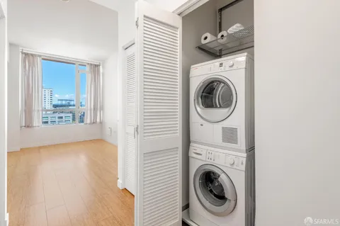 $809,000 | 300 Berry Street, Unit 907, San Francisco, CA 94158
