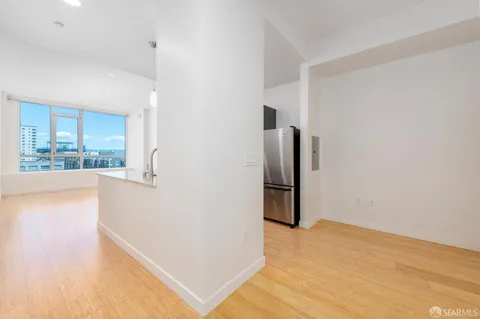 $809,000 | 300 Berry Street, Unit 907, San Francisco, CA 94158