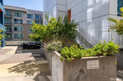 $809,000 | 300 Berry Street, Unit 907, San Francisco, CA 94158