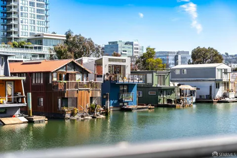 $809,000 | 300 Berry Street, Unit 907, San Francisco, CA 94158