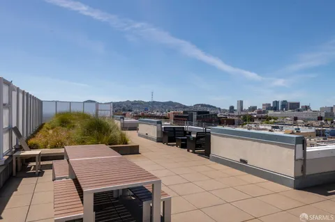 $809,000 | 300 Berry Street, Unit 907, San Francisco, CA 94158