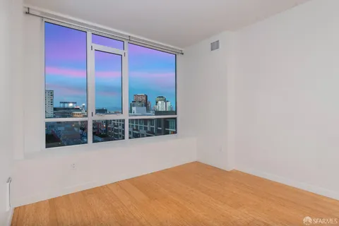 $809,000 | 300 Berry Street, Unit 907, San Francisco, CA 94158