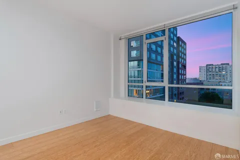 $809,000 | 300 Berry Street, Unit 907, San Francisco, CA 94158