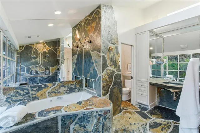 $5,188,000 | 920 Oxford Drive, Los Altos, CA 94024