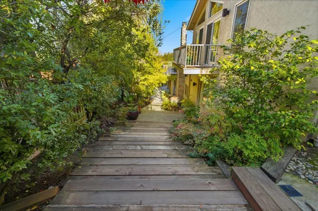 $5,188,000 | 920 Oxford Drive, Los Altos, CA 94024