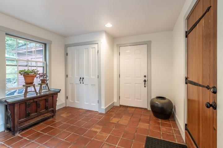 129 Franklin Hill Road Lyme, NH 03768 - Photo 3 of 40 Gallery Image 3