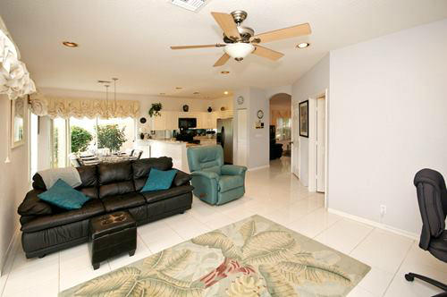 7299 Panache Way Boca Raton, FL 33433 - Photo 8 of 25 familyroomkitchen_500