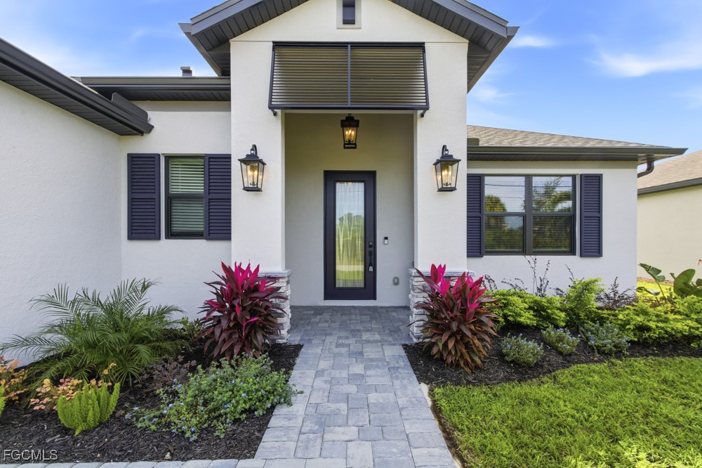 3524 Southwest 3rd Street Cape Coral, FL 33991 - Photo 2 of 24