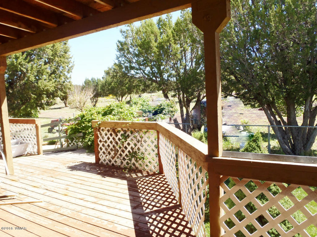 2342 Laguna Road Show Low, AZ 85901 - Photo 13 of 18
