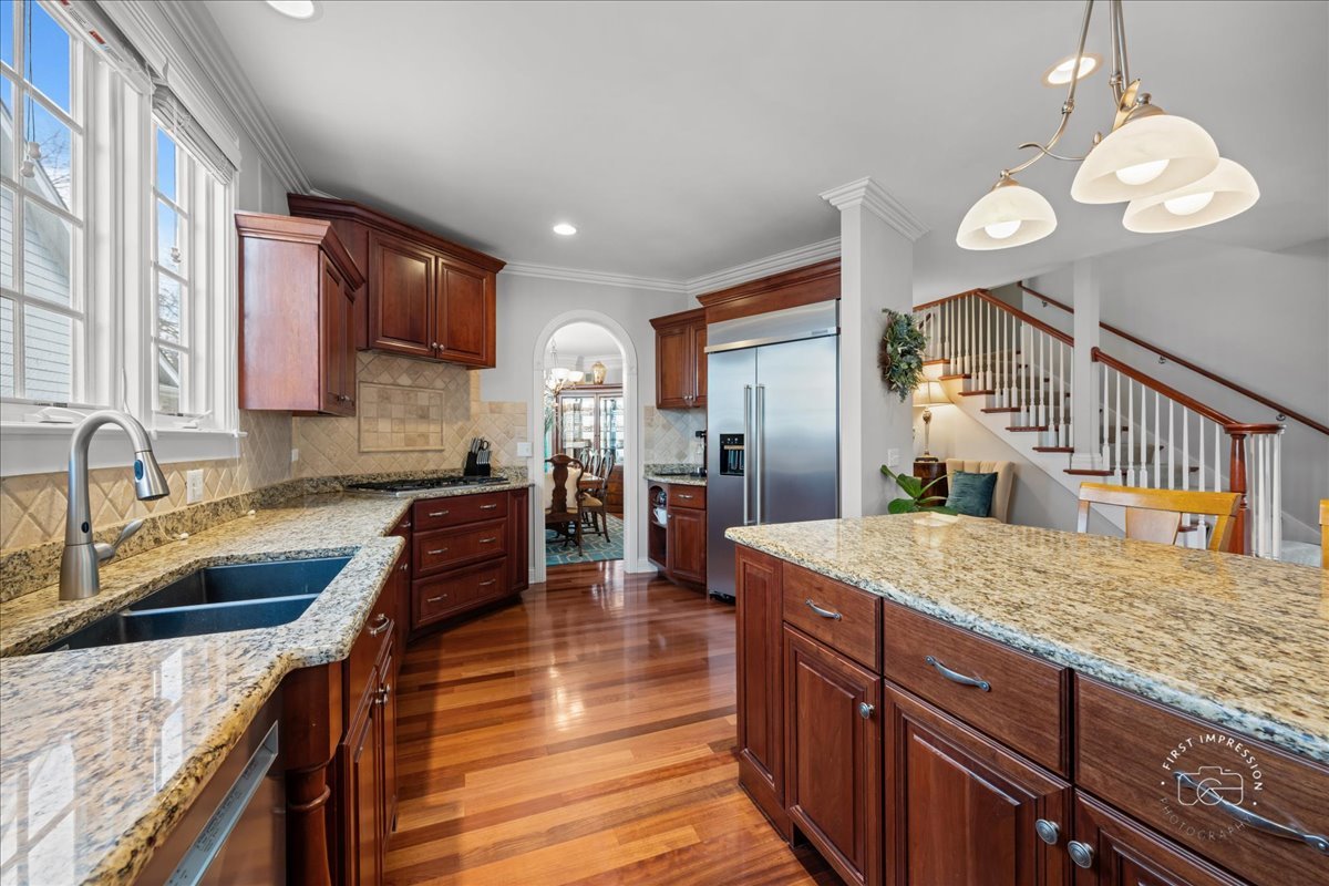 427 South Sleight Street Naperville, IL 60540 - Photo 11 of 37