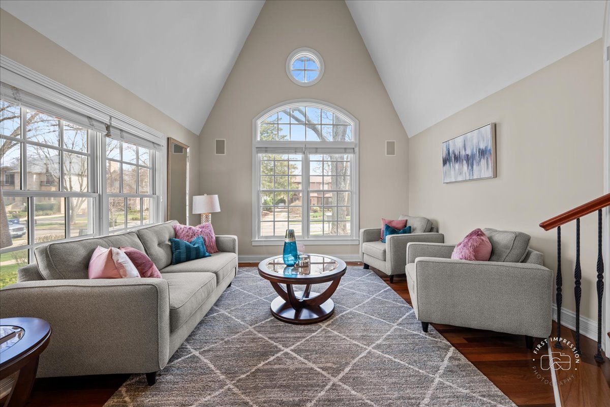 427 South Sleight Street Naperville, IL 60540 - Photo 5 of 37