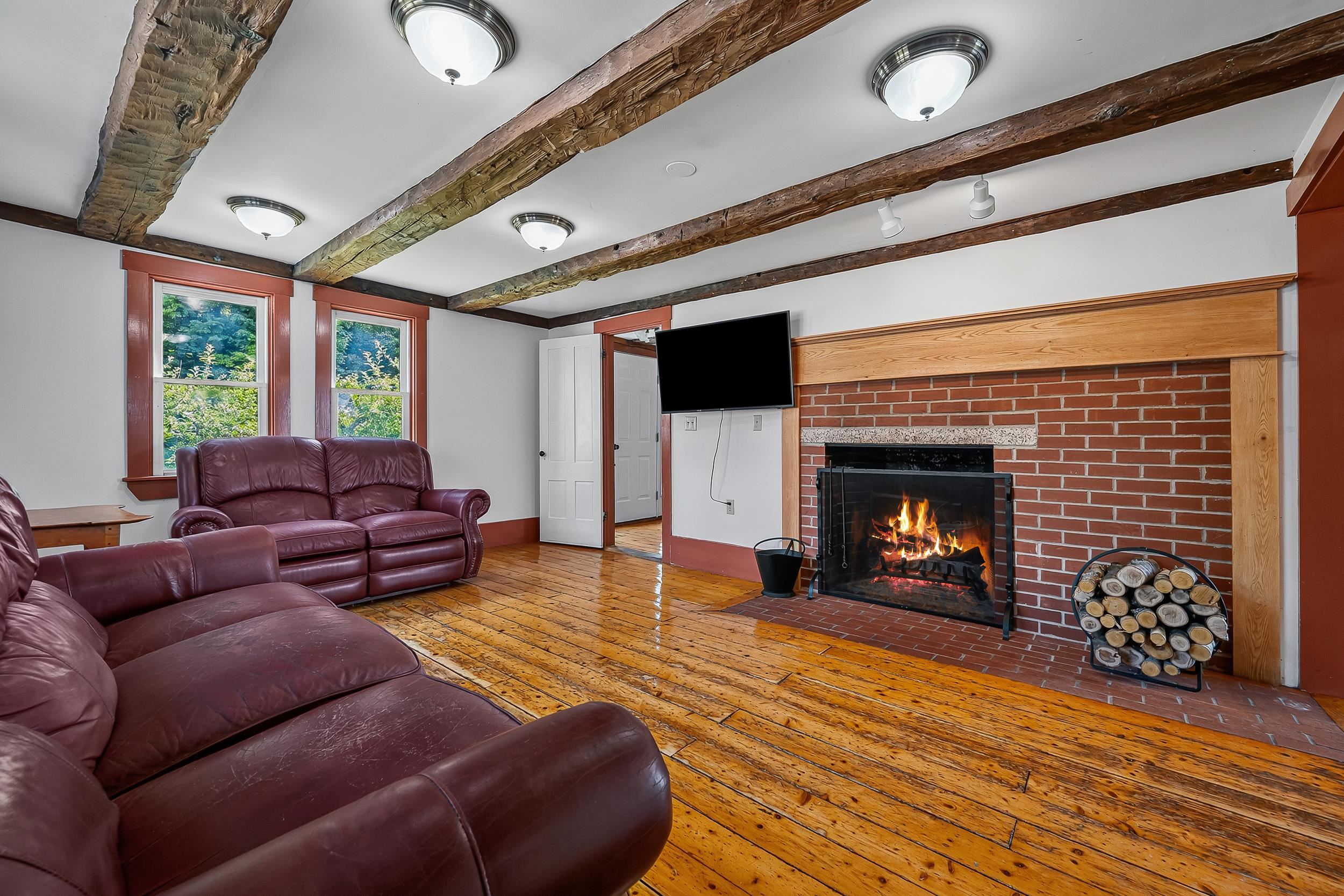 1467 Brownfield Road Conway, NH 03813 - Photo 8 of 60
