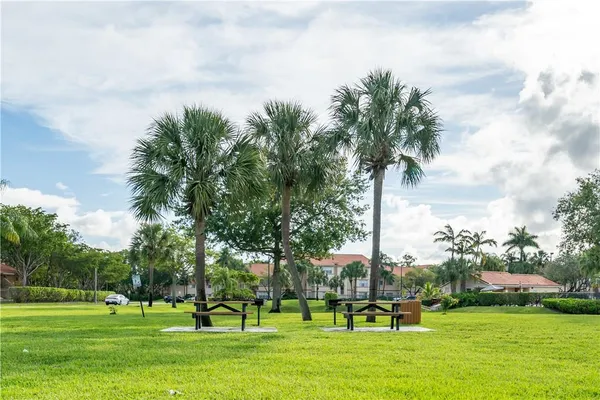 $1,599 | 3350 Pinewalk Drive North, Unit 1424, Pompano Beach, FL 33063
