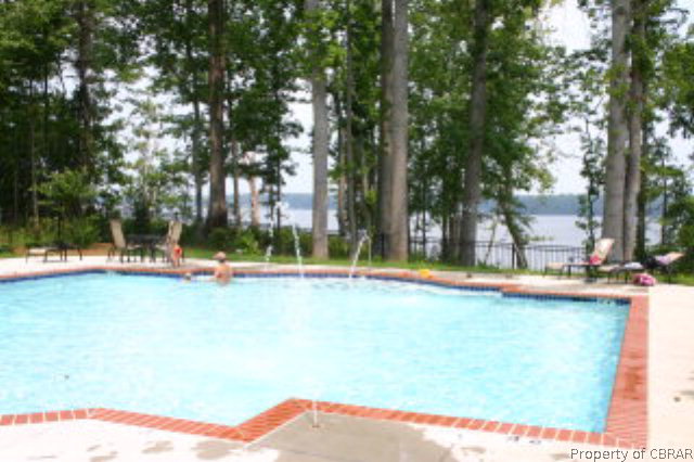 5 Rivers Edge Terrace Gloucester, VA 23061 - Photo 4 of 5