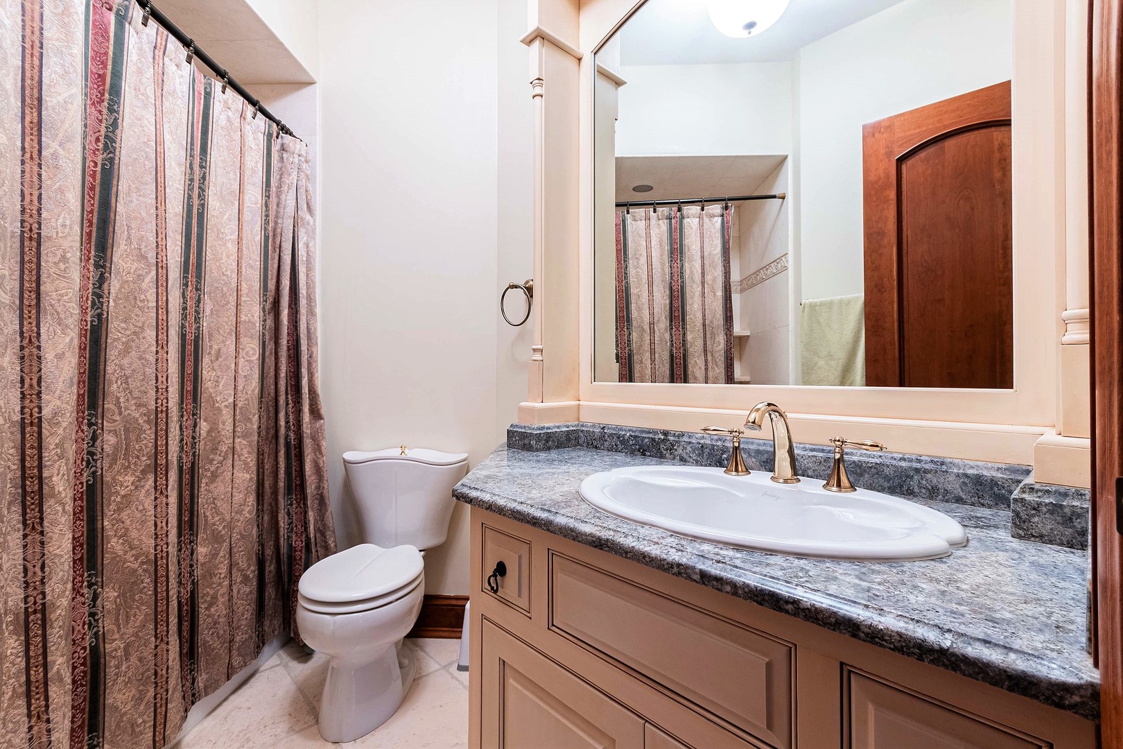 33W644 White Thorne Road Wayne, IL 60184 - Photo 39 of 59 Gallery Image 39