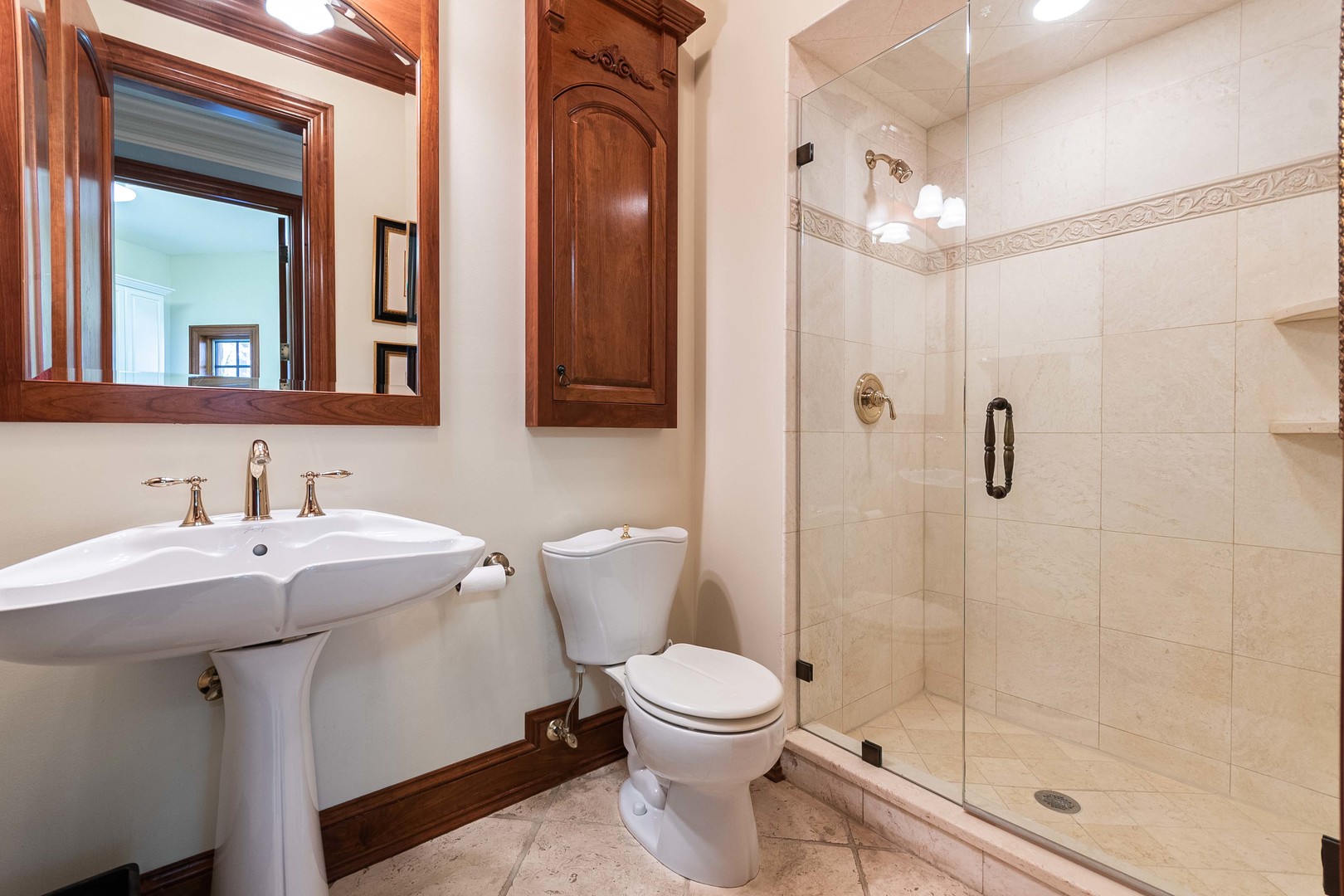 33W644 White Thorne Road Wayne, IL 60184 - Photo 43 of 59 Gallery Image 43