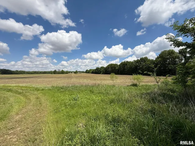 $2,200,500 | 163 M/lsaltriver Acres Lane, Shelbyville, MO 63469