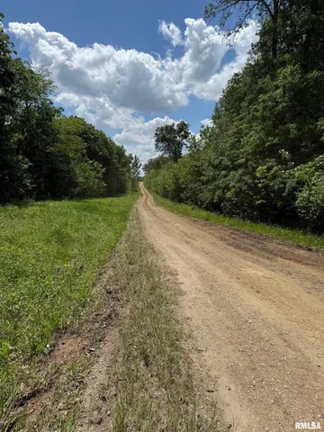 $2,200,500 | 163 M/lsaltriver Acres Lane, Shelbyville, MO 63469