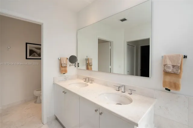 $6,200 | 901 Brickell Key Boulevard, Unit 509, Miami, FL 33131