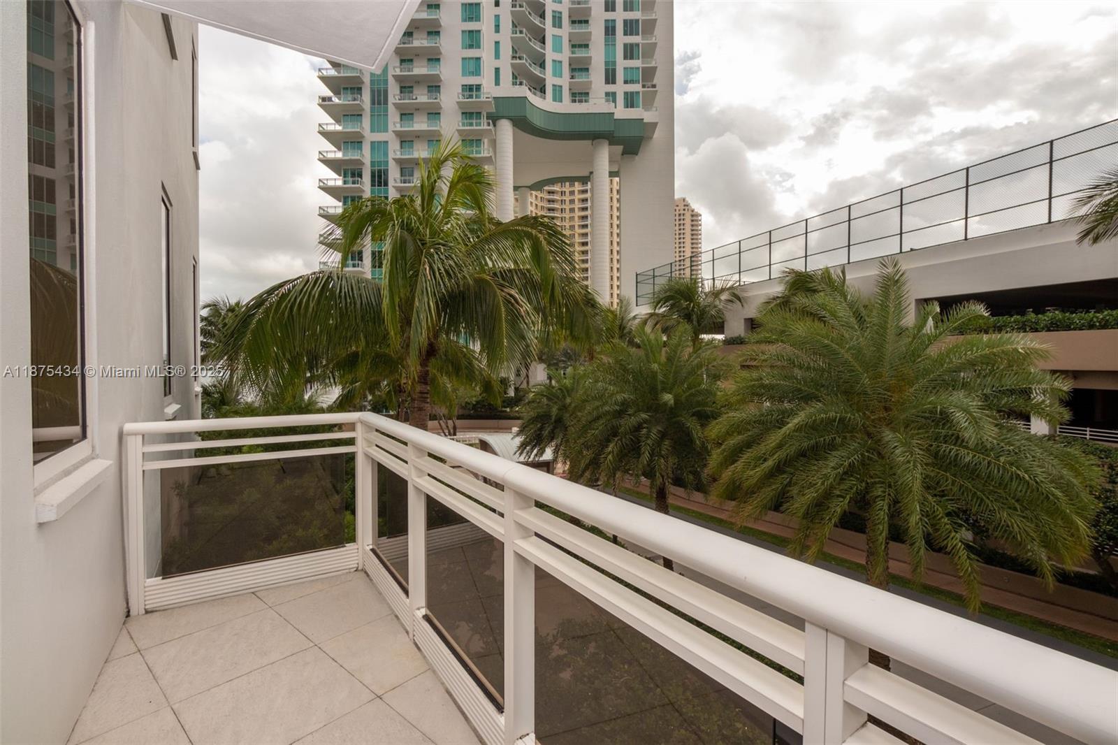 901 Brickell Key Boulevard, Unit 509 Miami, FL 33131 - Photo 24 of 44