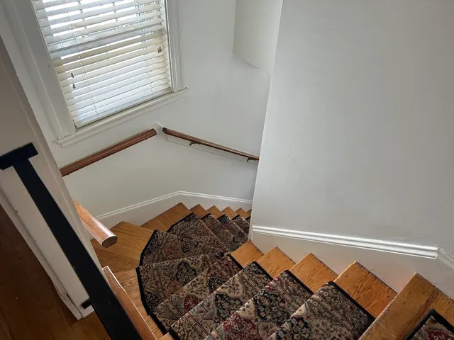 $3,600 | 118 Brookfield Road, Unit 2, Winthrop, MA 02152