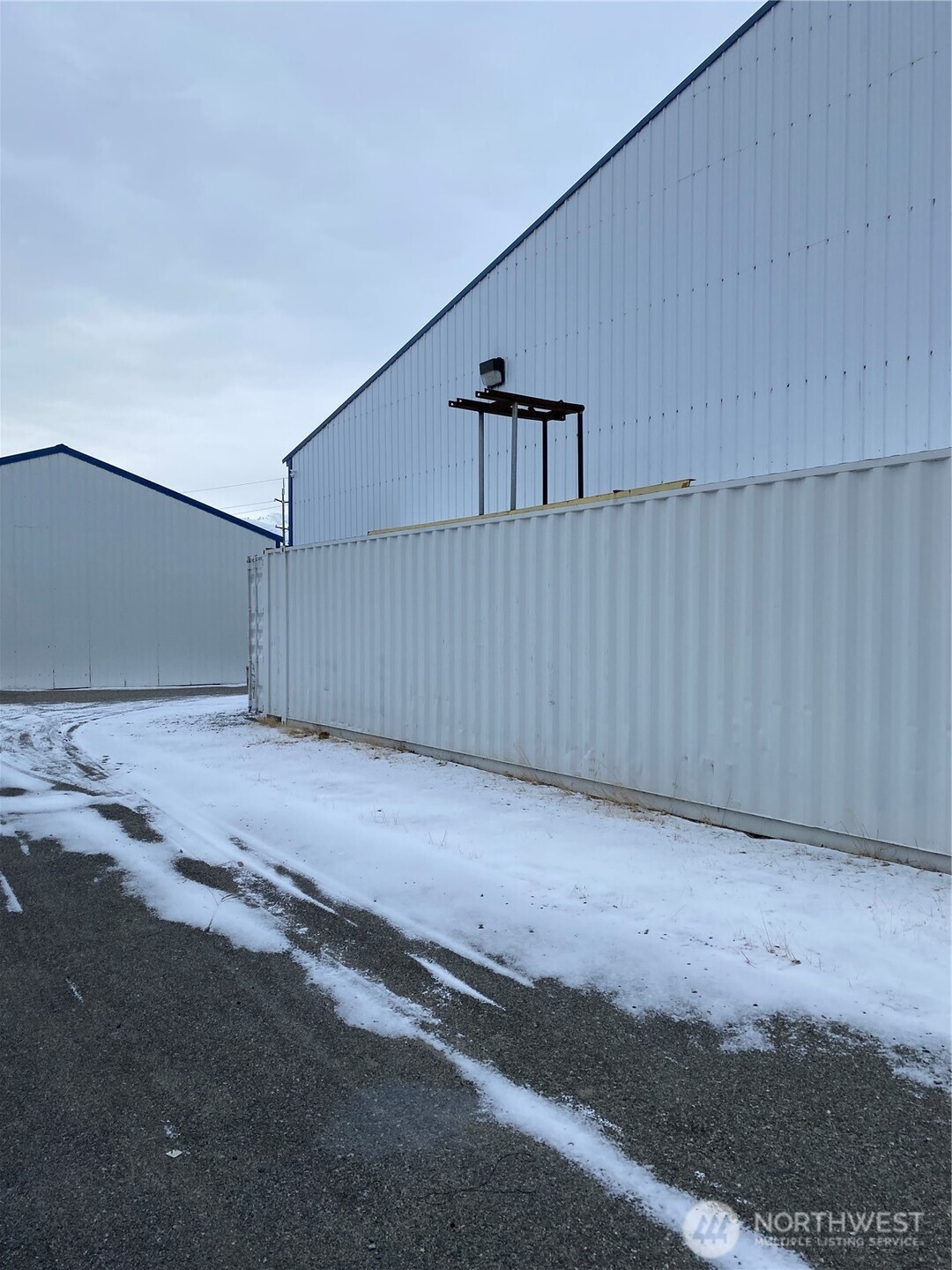 14277 Us Highway Entiat, WA 98822 - Photo 16 of 18 a view of an empty room